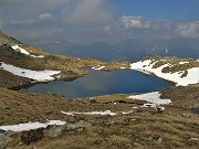 57 Bella vista sull'azzurro laghetto superiore 